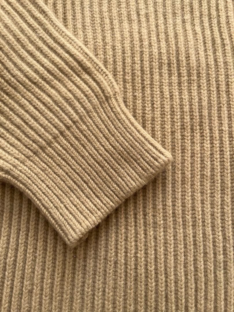 Deuxieme Classeベージュ Vネック リブ編みセーター 長袖