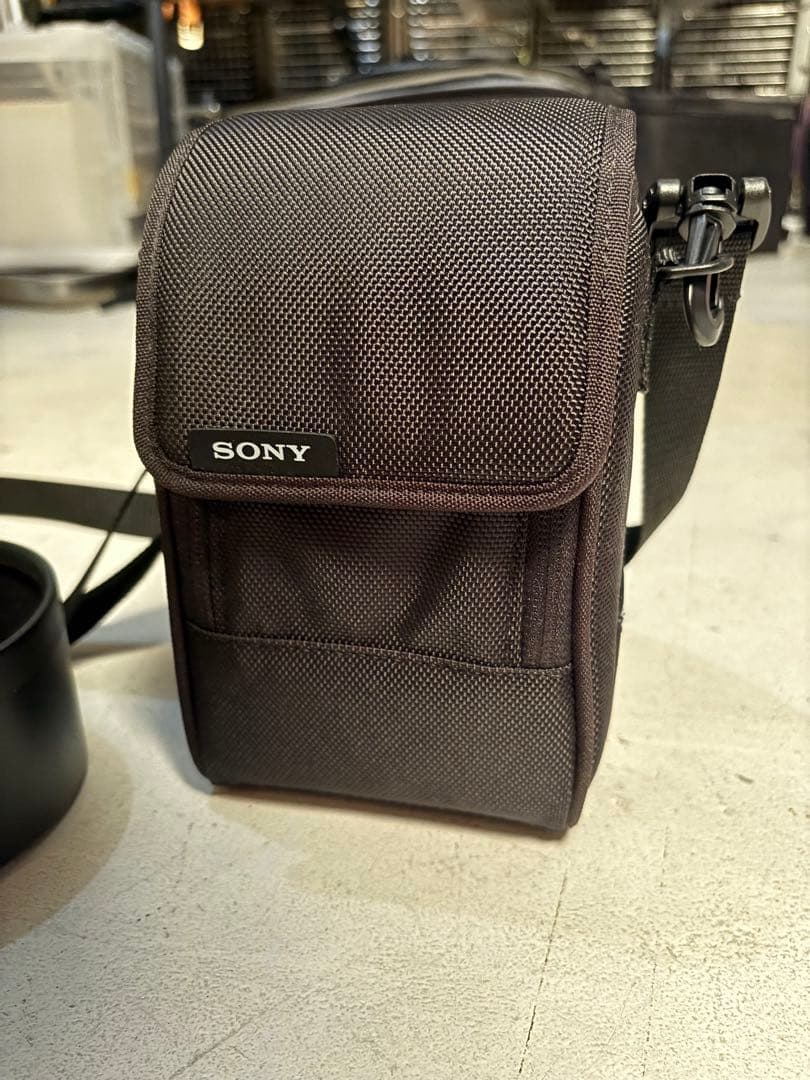 Sony FE 135mm F1.8 GM レンズ　ケース付き