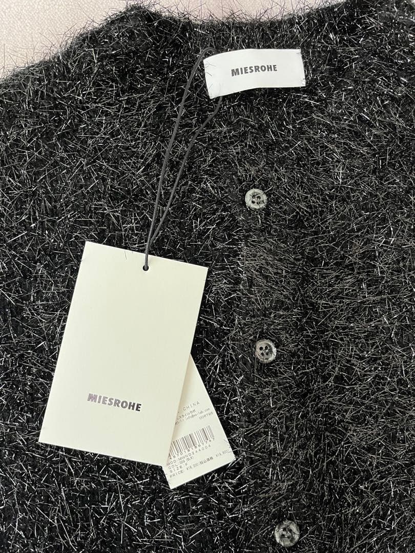 お値下げ　新品　MIESROHE ミドルゲージラメシャギーカーディガン　ブラック