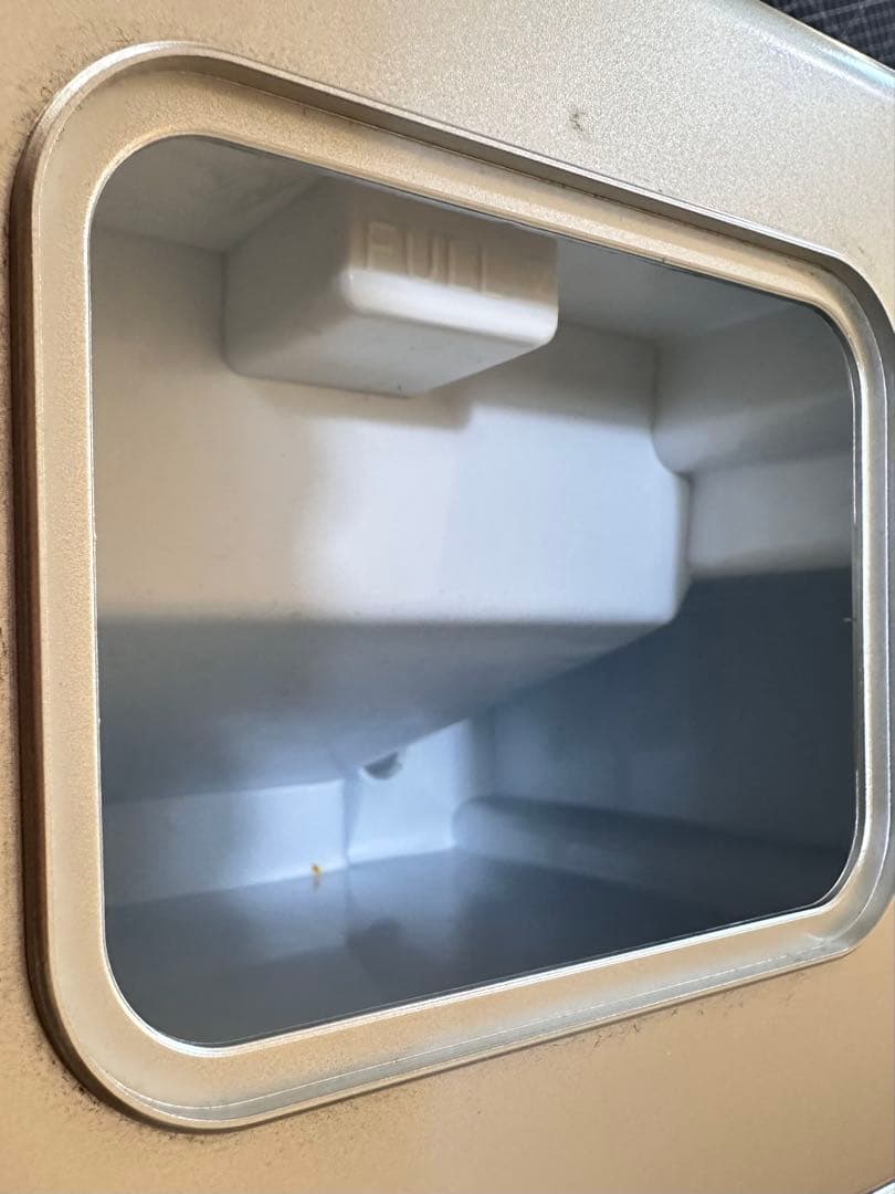 【中古品】KOM 製氷機 RM-100H 180W