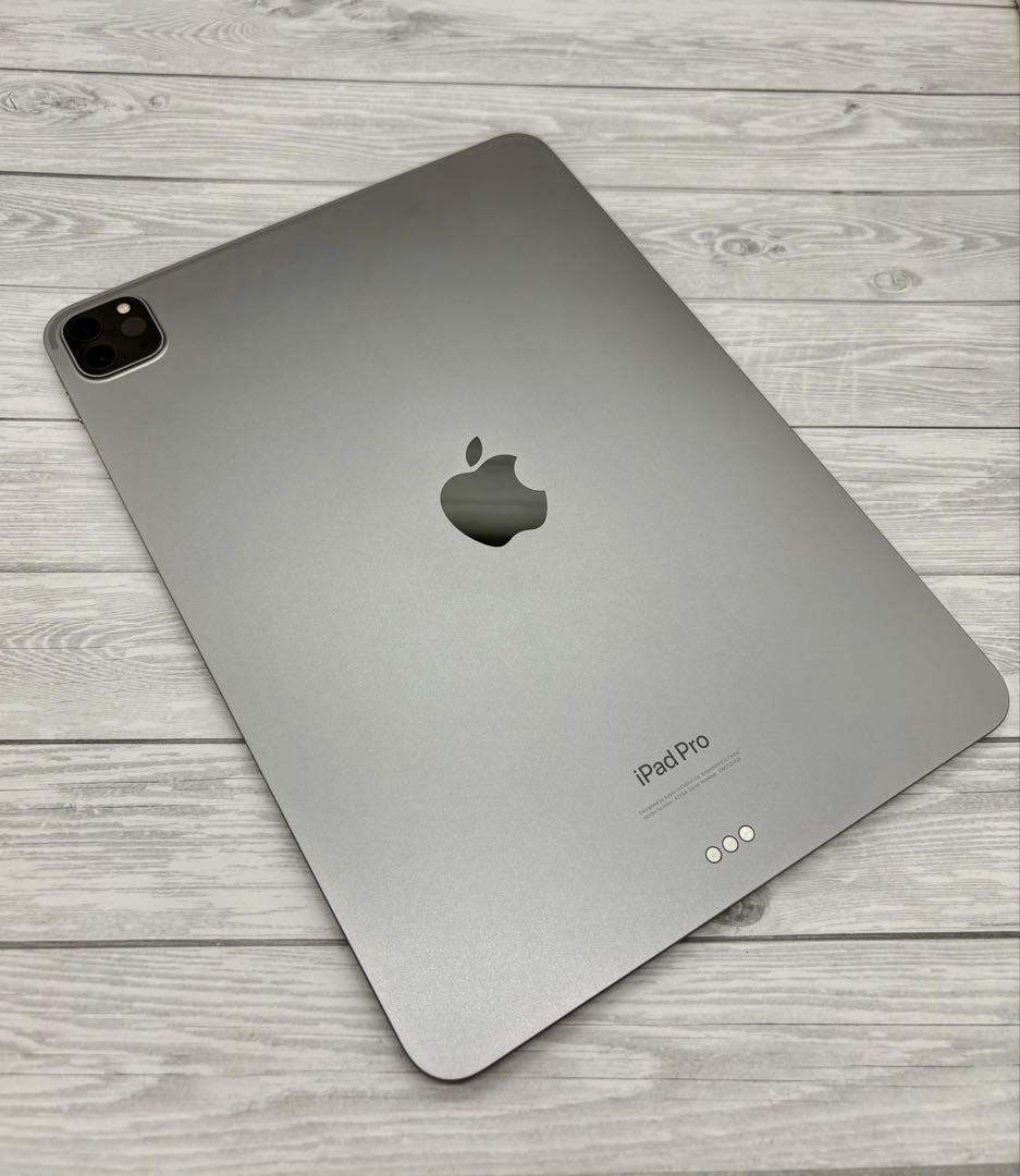 iPad Pro M2 11インチ 256GBとMagic Keyboard