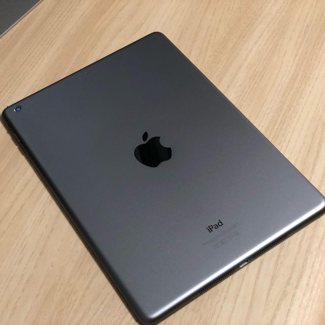 iPad Air 128GB Wi-Fiモデル (本体のみ)
