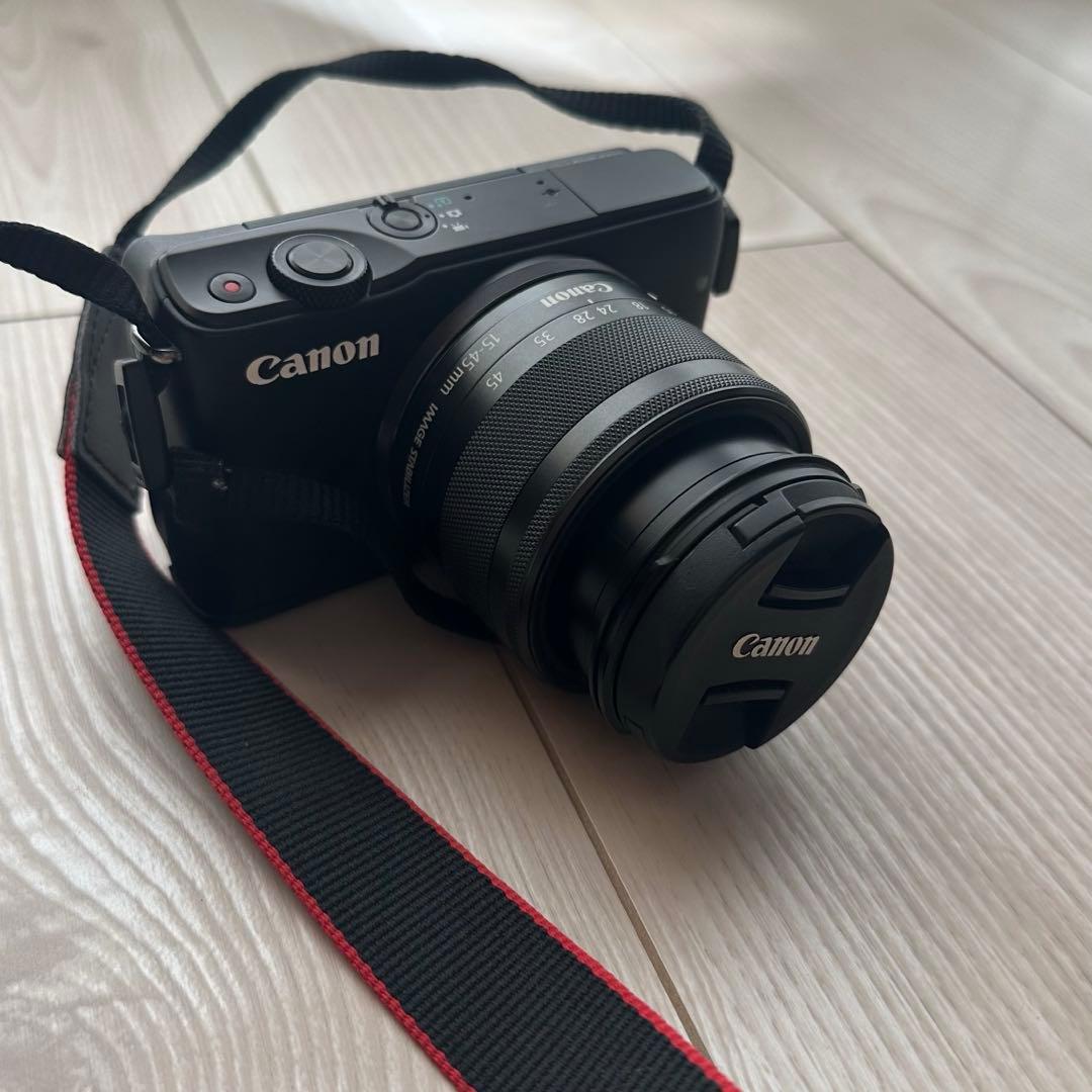 Canon EOS M10 ミラーレスカメラ 本体+レンズ2本