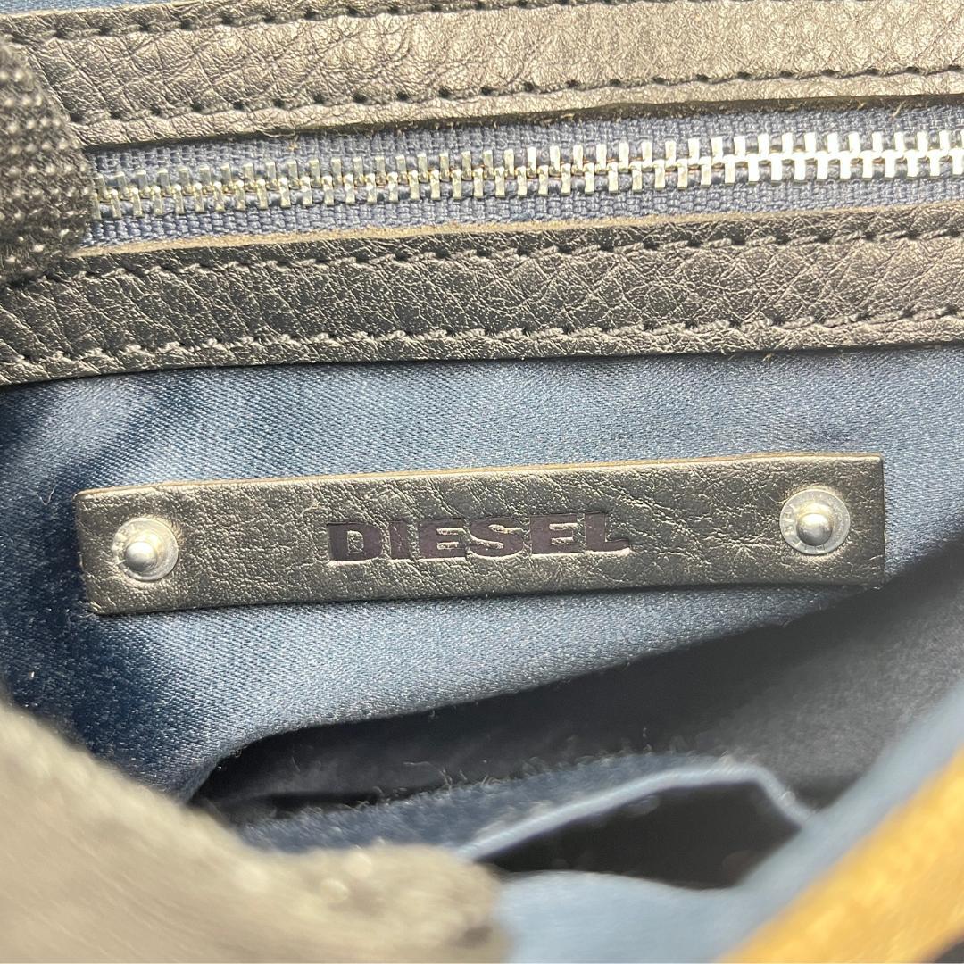 DIESEL（ディーゼル）ショルダーバッグ
