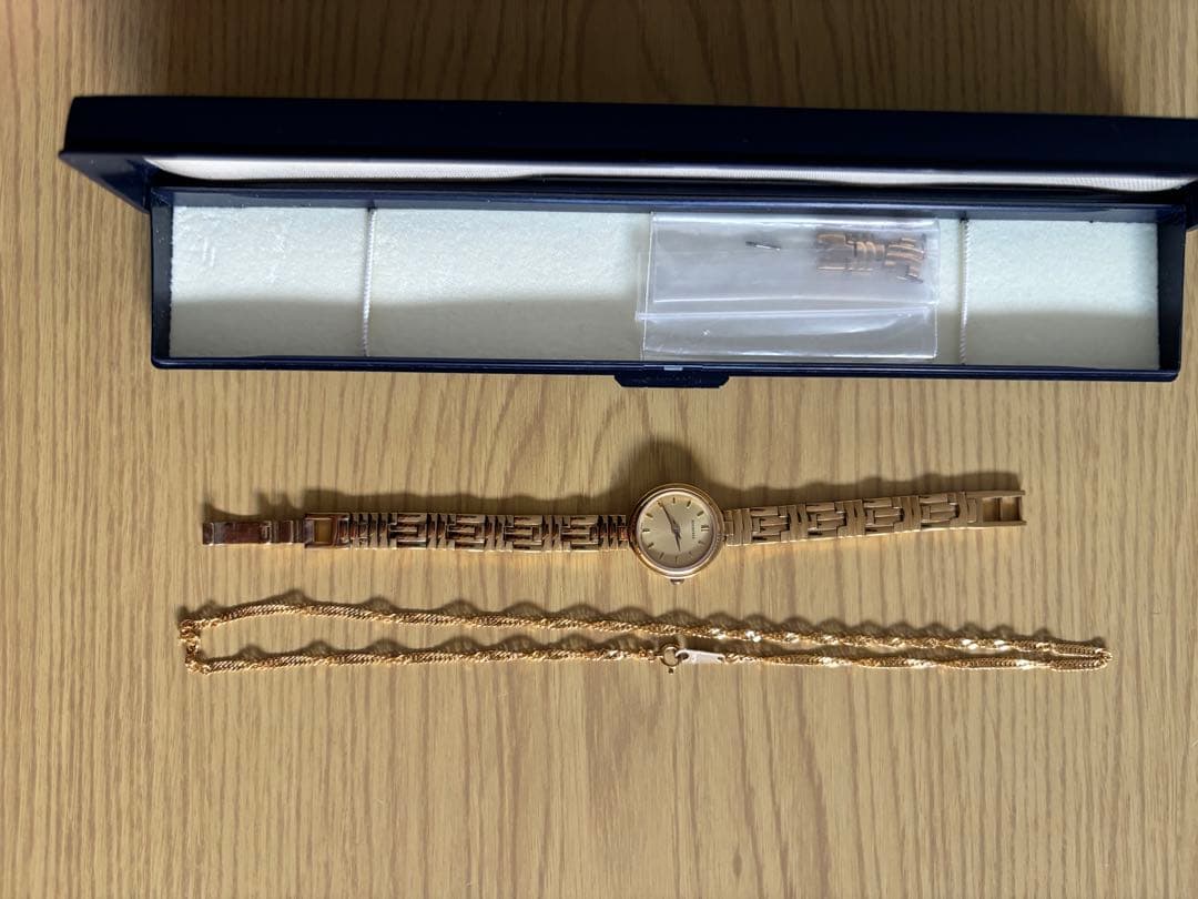 BUCHERER レディース　時計