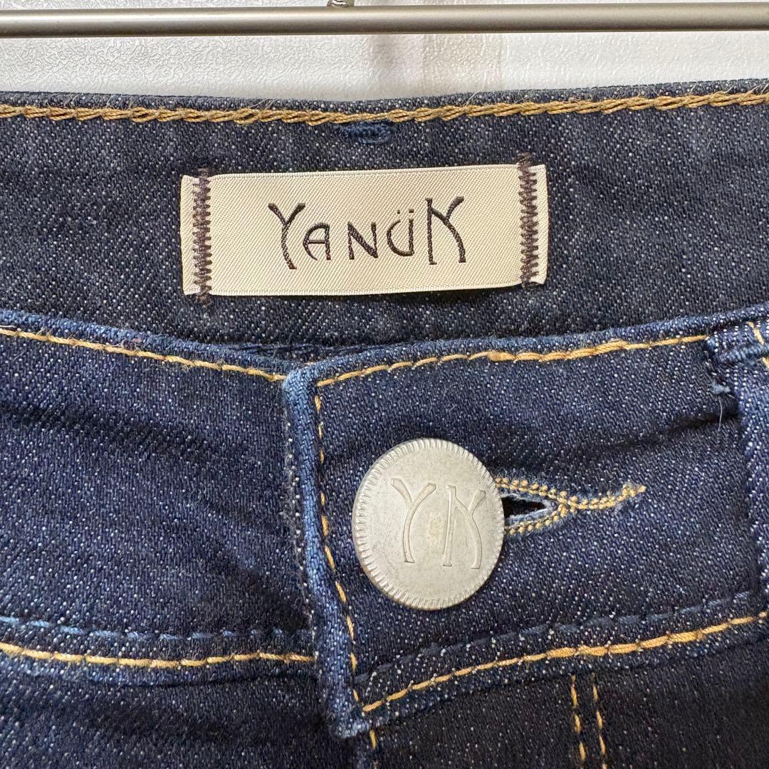 YANUK デニム　近年モデル　ジーンズ　ブーツカット　牛革　日本製　刺繍　25