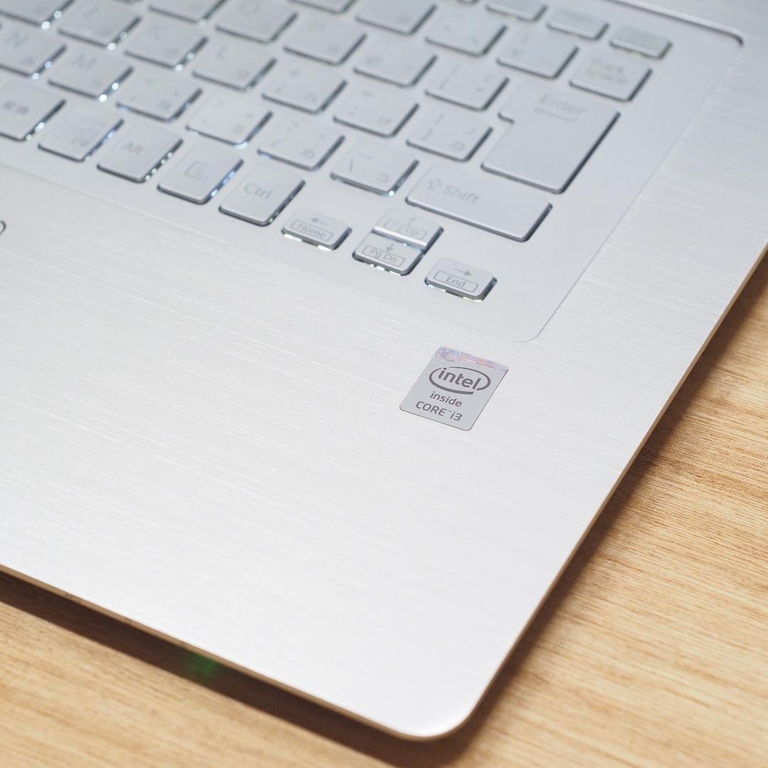 Sony VAIO、12GB メモリ、Windows11、 タッチディスプレイ