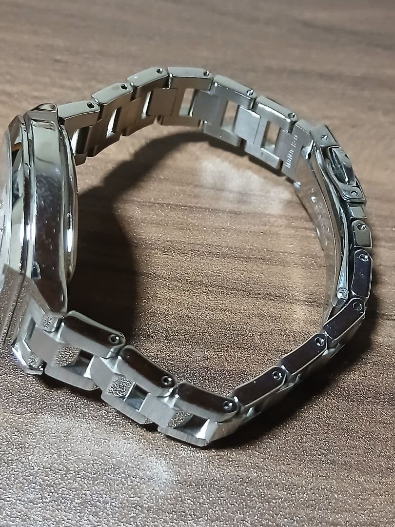 SEIKO ルキア　O.H.済み電波ソーラー時計　磨き済みの美品