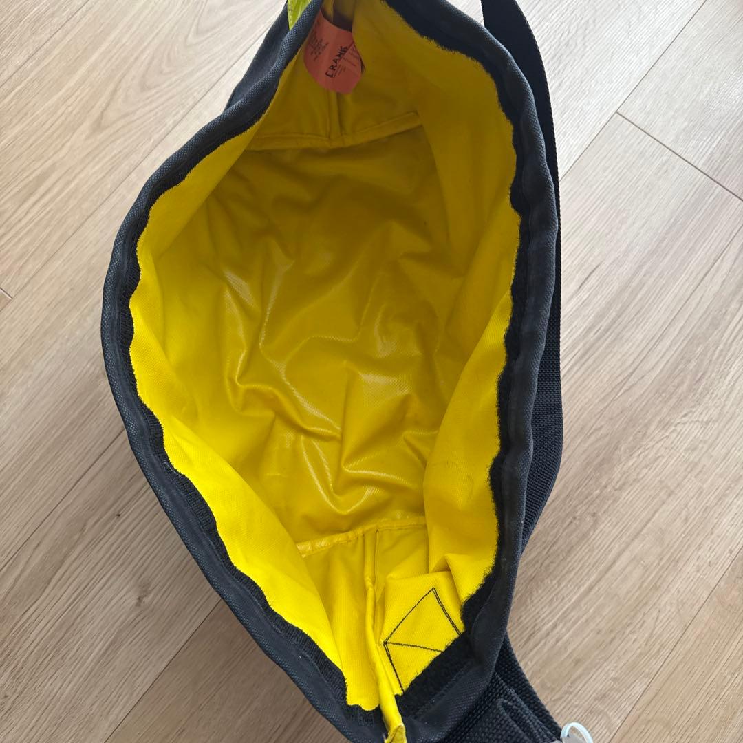 CRANK dreddy merckx 小型メッセンジャーバッグ　zobags