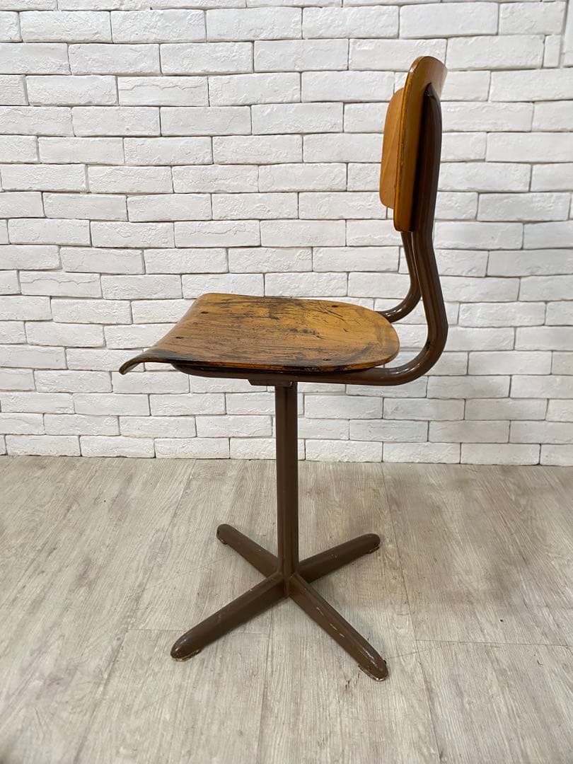 【東京都内23区配送無料】ドイツビンテージ　ハイスツール　プライウッド　チェア