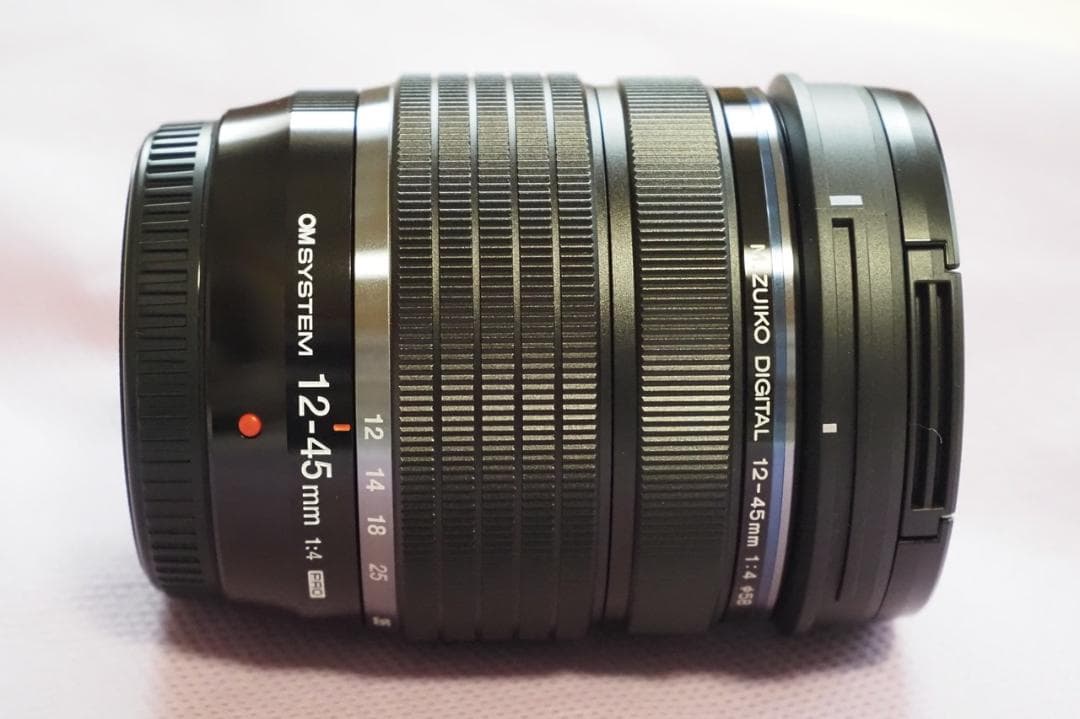【レンズ】M.ZUIKO DIGITAL 12-45mm F4.0 PRO 新品