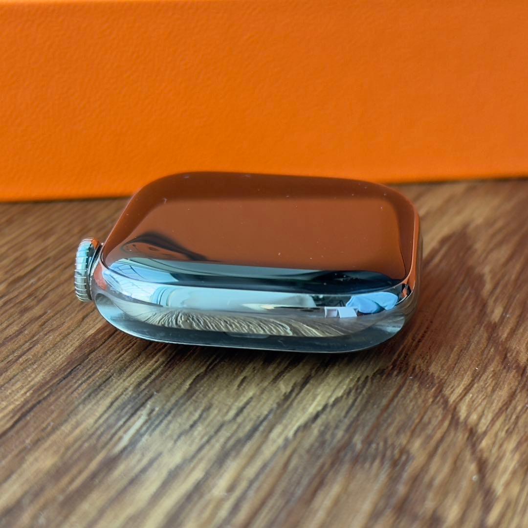 2710 最新機種　Apple Watch エルメス　シリーズ10 シルバー