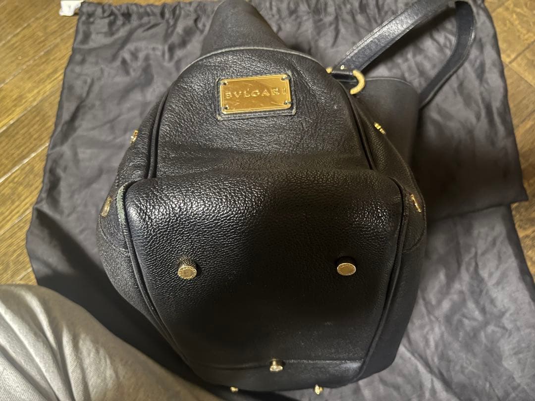 BVLGARI ブラックレザー ハンドバッグ