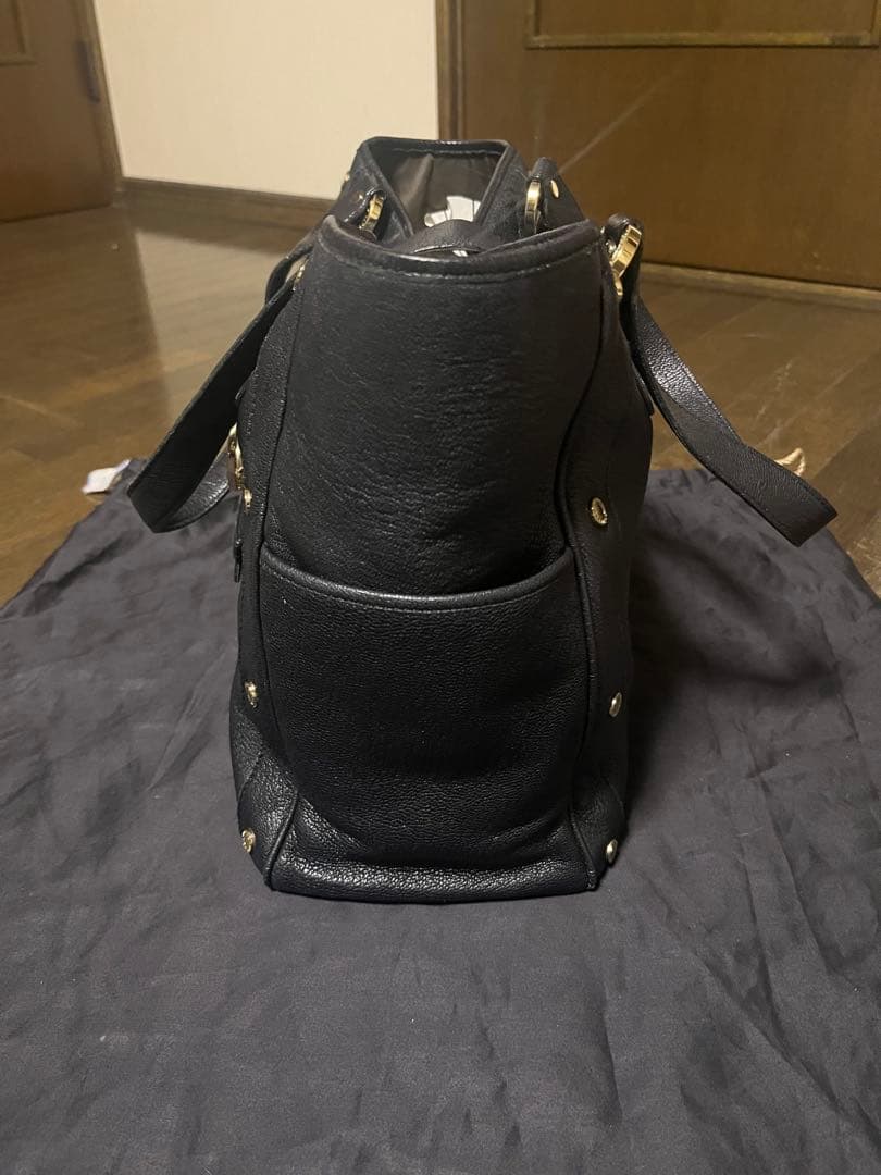 BVLGARI ブラックレザー ハンドバッグ