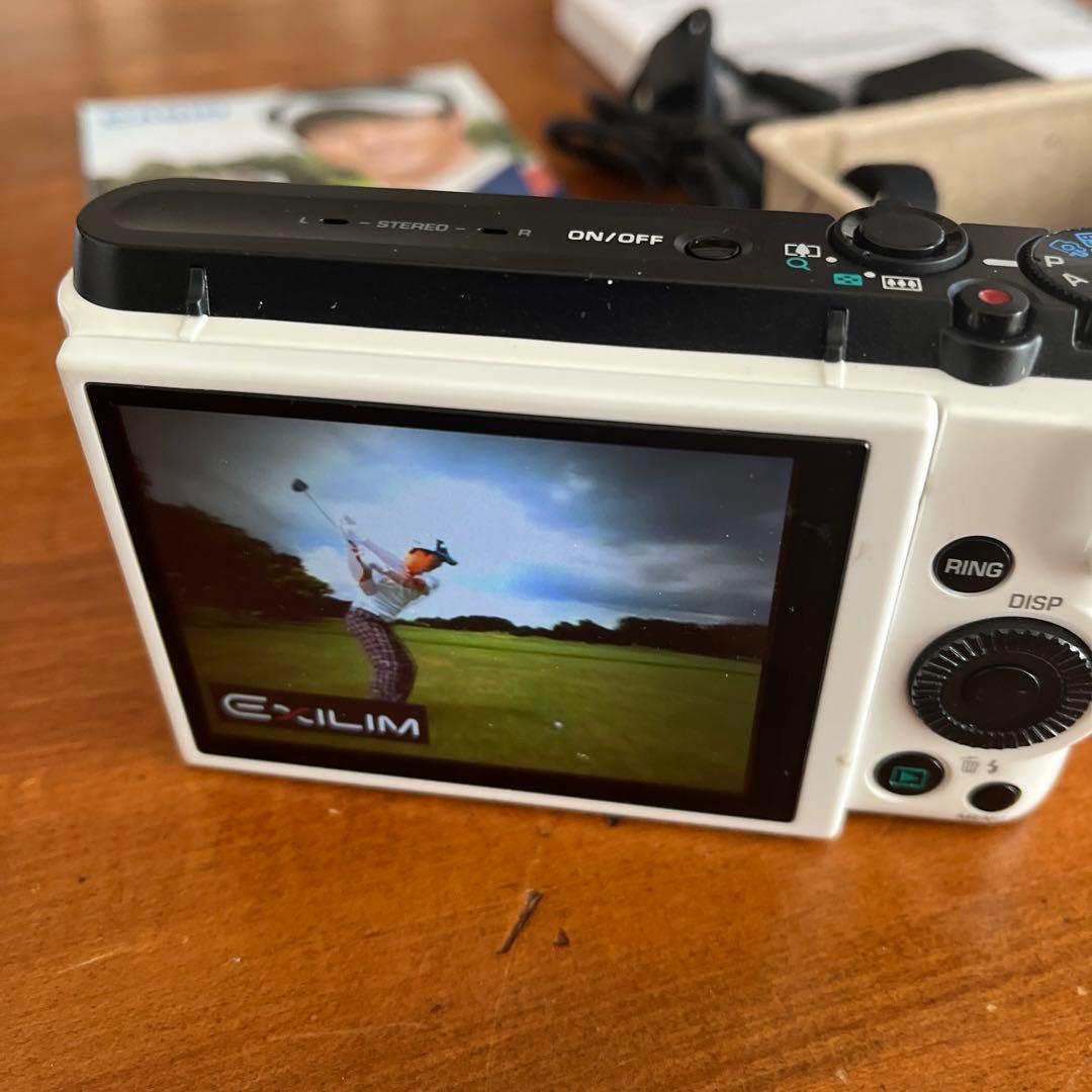 CASIO EX-FC400S ホワイト