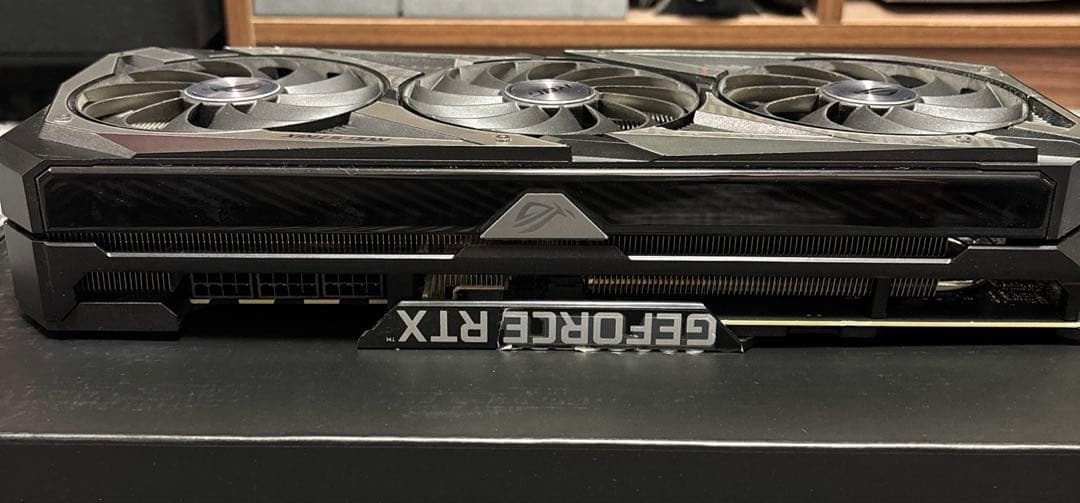 グラフィックボード・グラボ・ビデオカード ROG strix Gaming GeForce rtx 3080 10GB