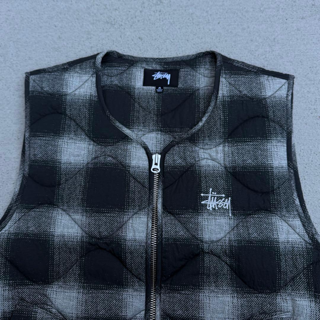 パ*ク様 stussy キルティングベスト　Ｍ