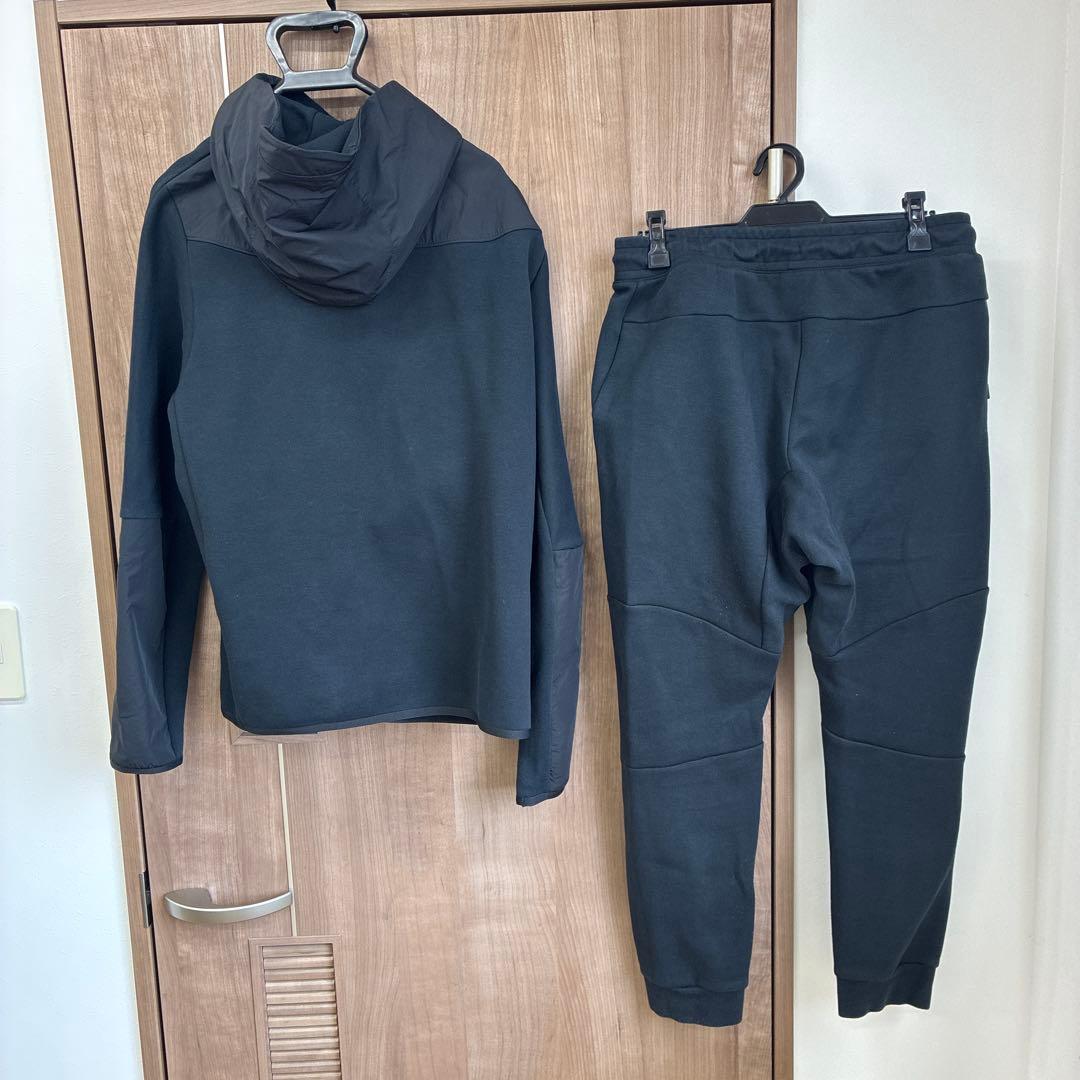 ナイキ　テックフリース　セットアップ