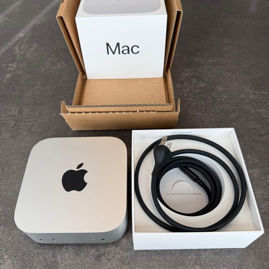 【ほぼ未使用】 Apple M4チップ搭載Mac mini 本体