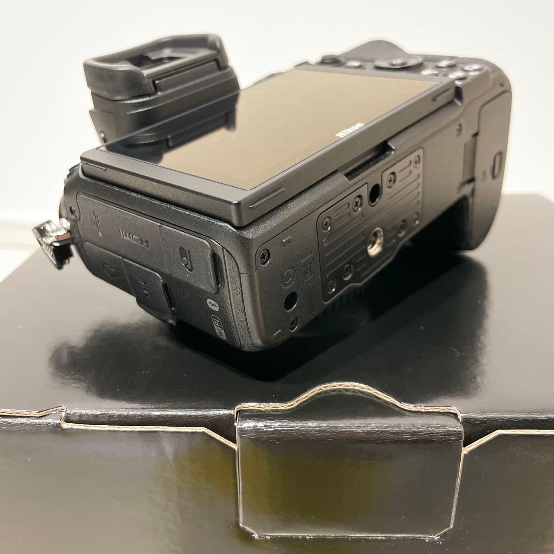 シャッター数6989回 Nikon Z 6II SmallRig Lブラケット