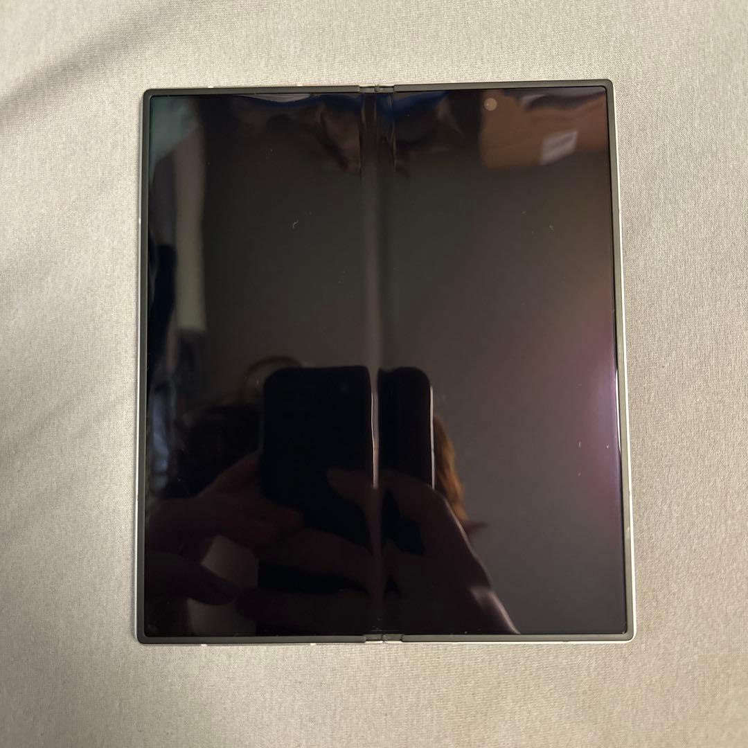 SAMSUNG GALAXY Z FOLD 6　SCG28 SiMフリー