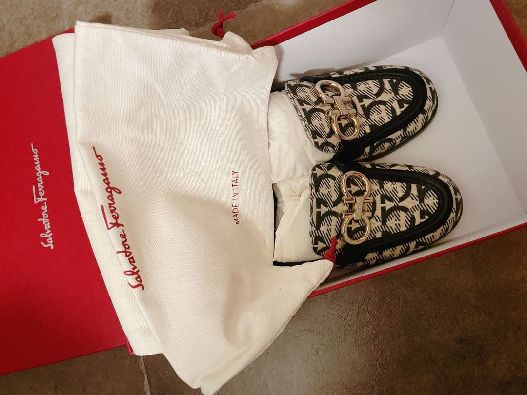 フェラガモ　ミュール 裏張り済み 5ハーフ