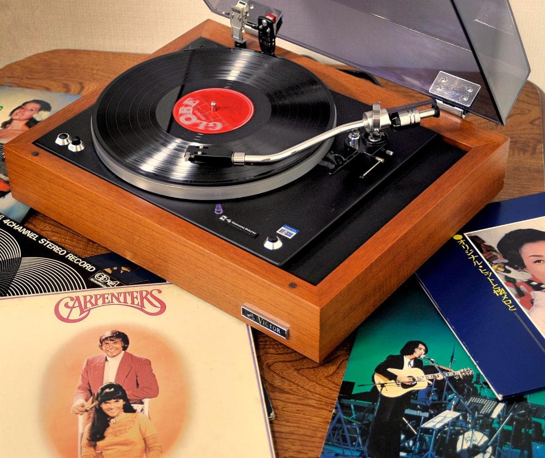 ★レコード体験！～70年代のビクター製プレーヤー♪