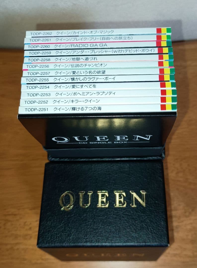 洋楽 QUEEN CD SINGLE BOX 12CD