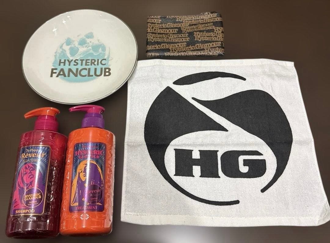 ヒステリックグラマー　皿　シャンプー　リンス　タオル　ポーチ　小物　ノベルティ