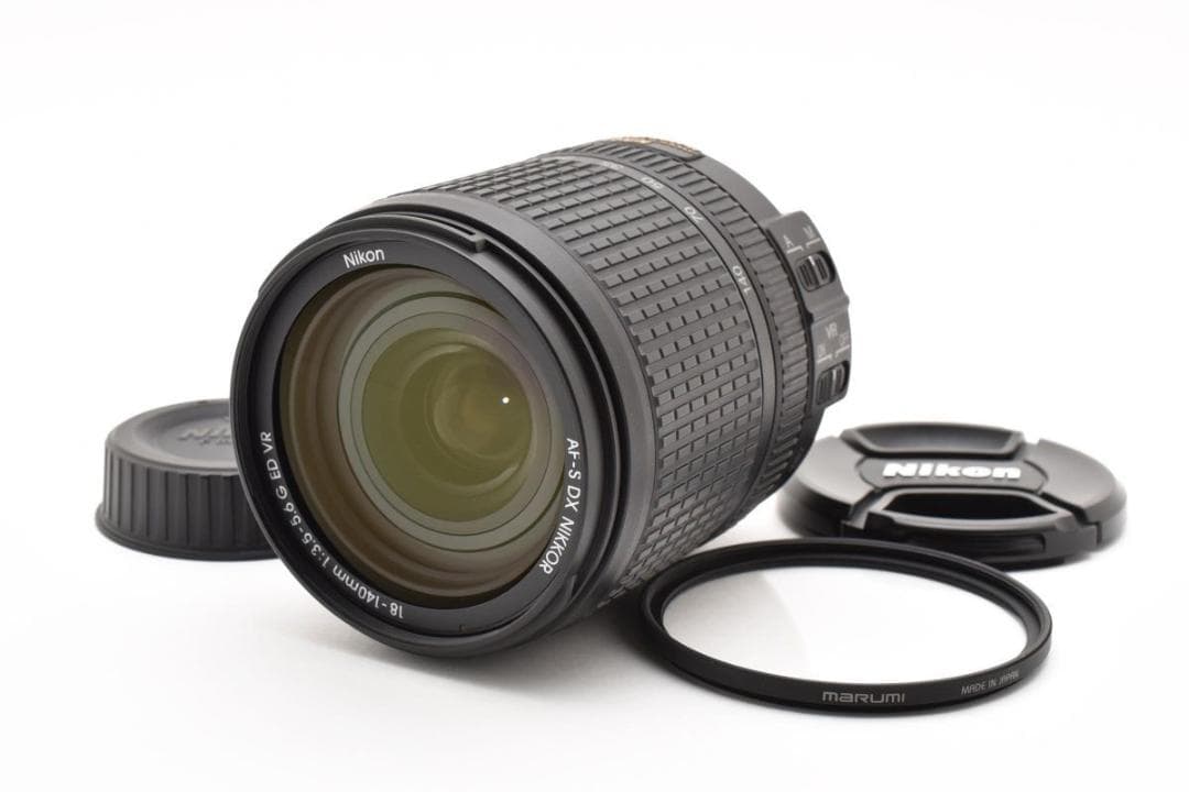 超美品　Nikon 18-140mm f/3.5-5.6G AF-S ED VR