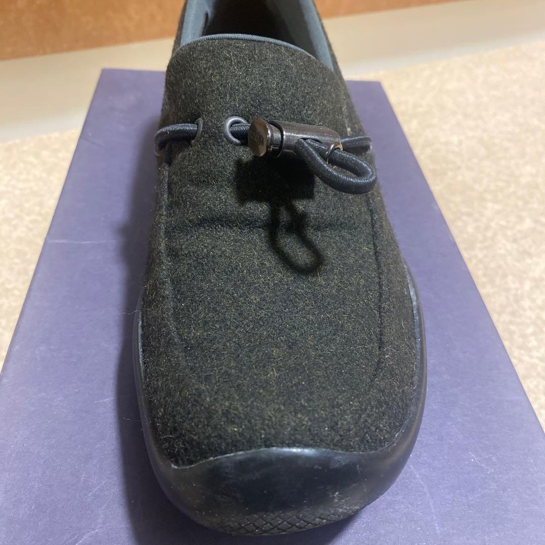 ぎゅな　PRADA スポーツグレイウールスニーカー