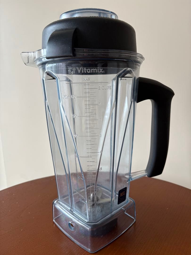 【状態良好】Vitamix TNC5200 ブラック：付属品全てあり（レシピ本）