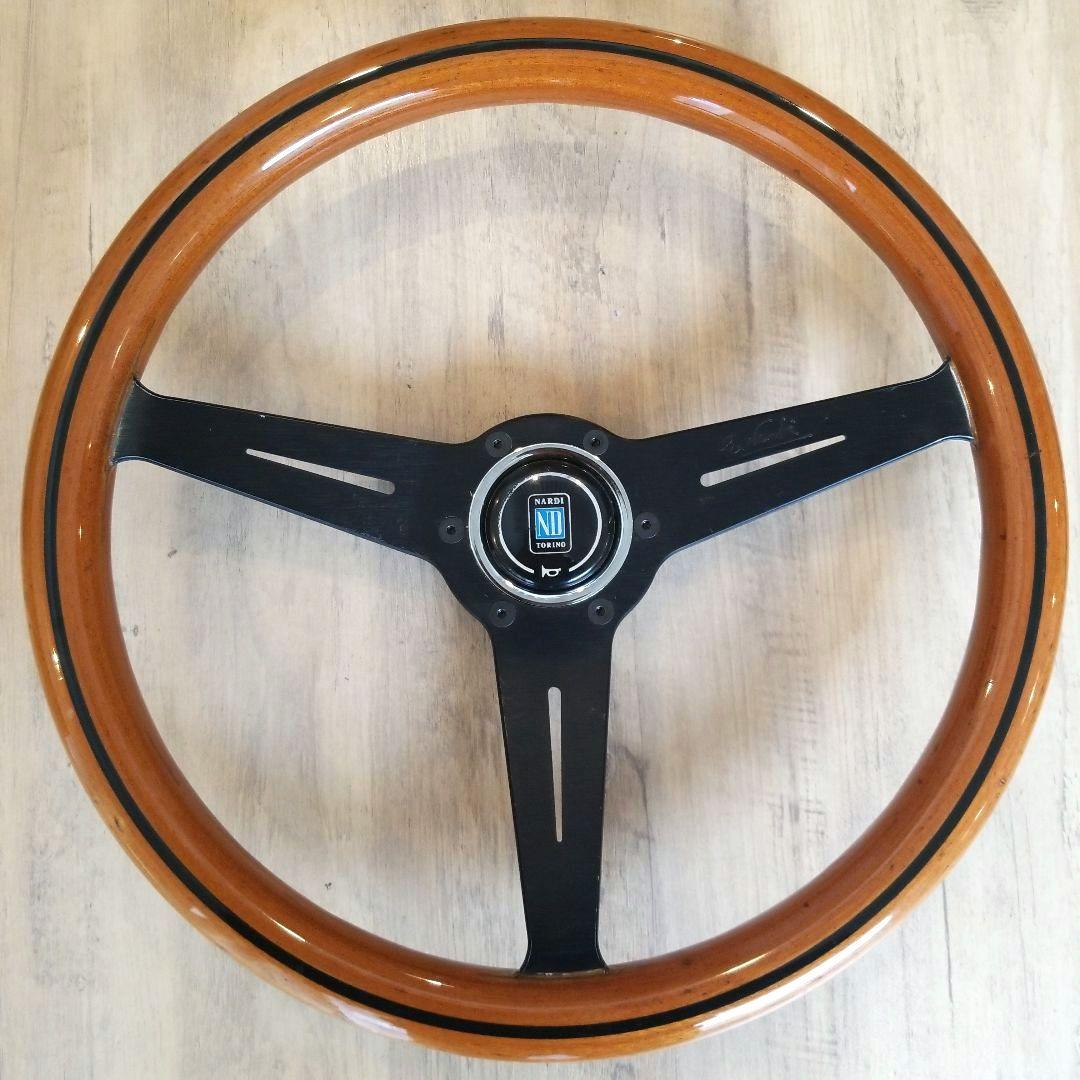 NARDI★ナルディウッドステアリング/ブラックスポーク　37Φ