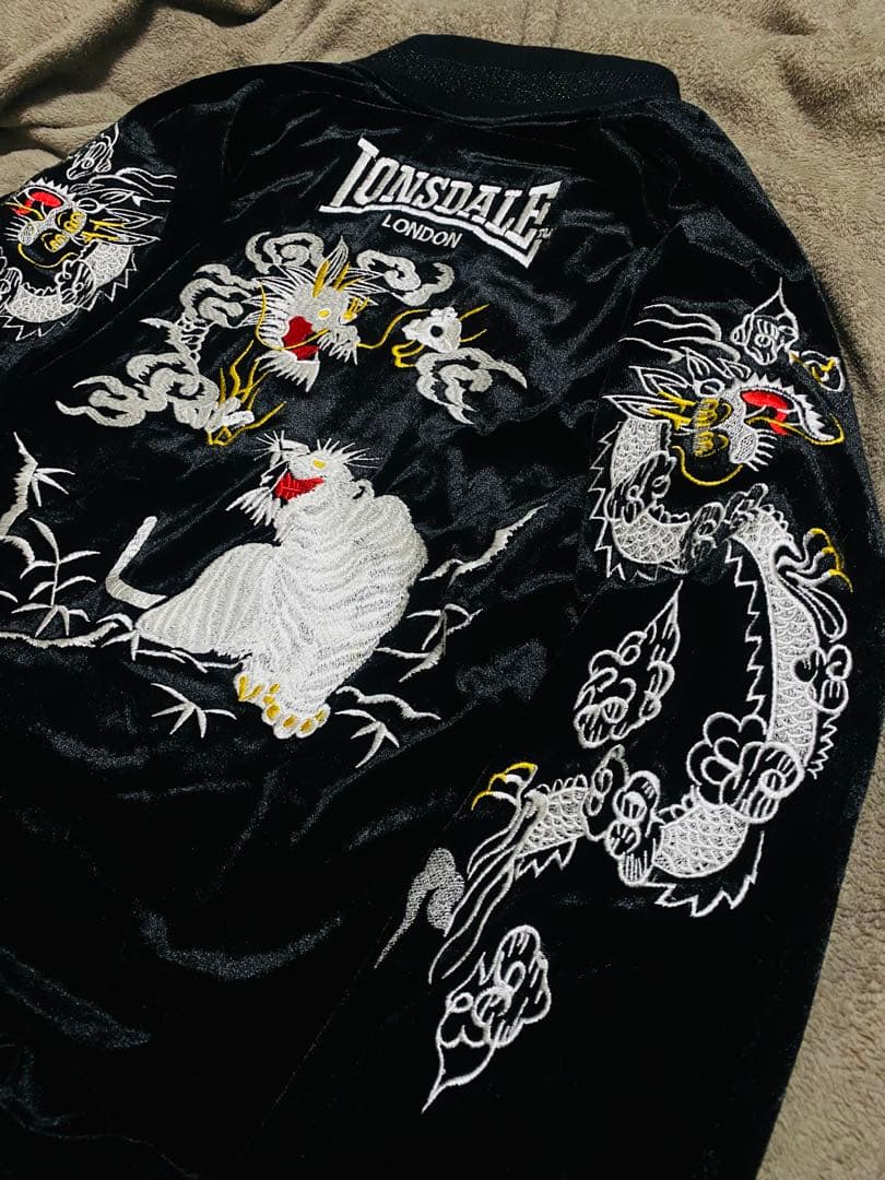 LONSDALE London 限定　日本 スカジャン 別珍龍虎 Unisex