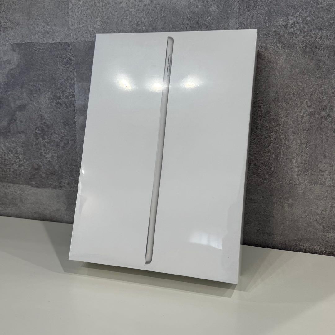 【新品未開封】iPad 第9世代 256GB Silver シュリンク付き