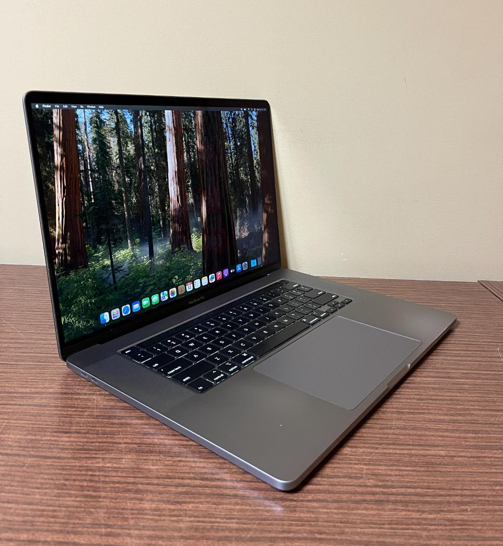 【高性能】MacBook Pro 16\