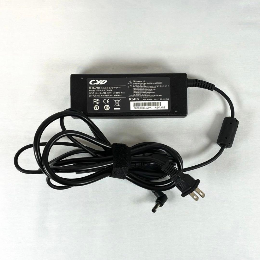 TOSHIBA dynabook R73/M i7 SSD512GBメモリ8GB