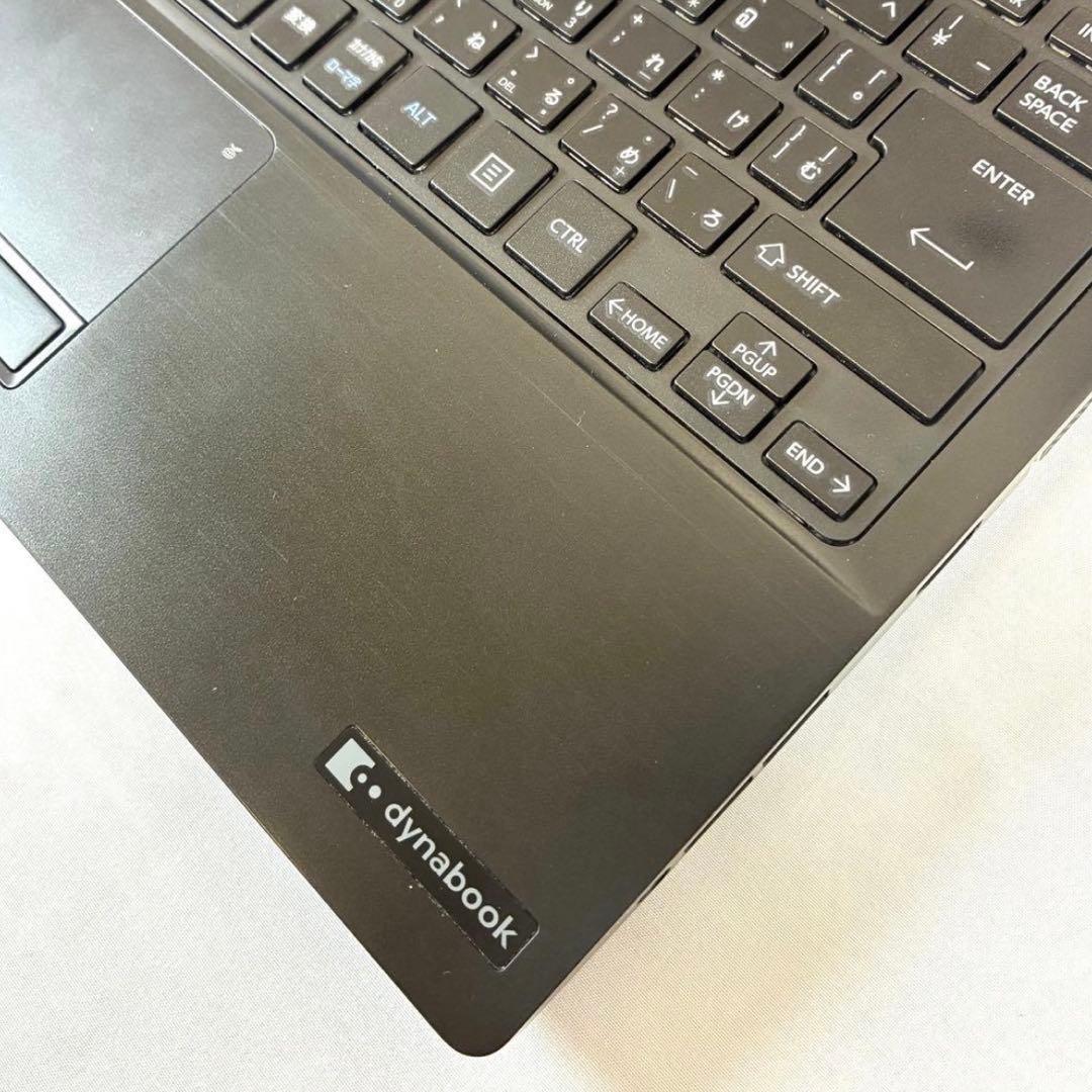TOSHIBA dynabook R73/M i7 SSD512GBメモリ8GB
