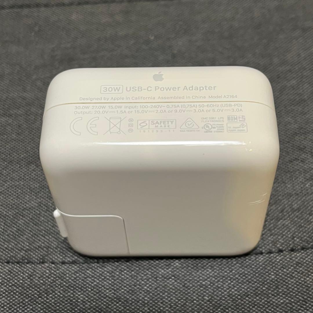 Apple MacBook air M1 バッテリー97% ハブ&ケース付