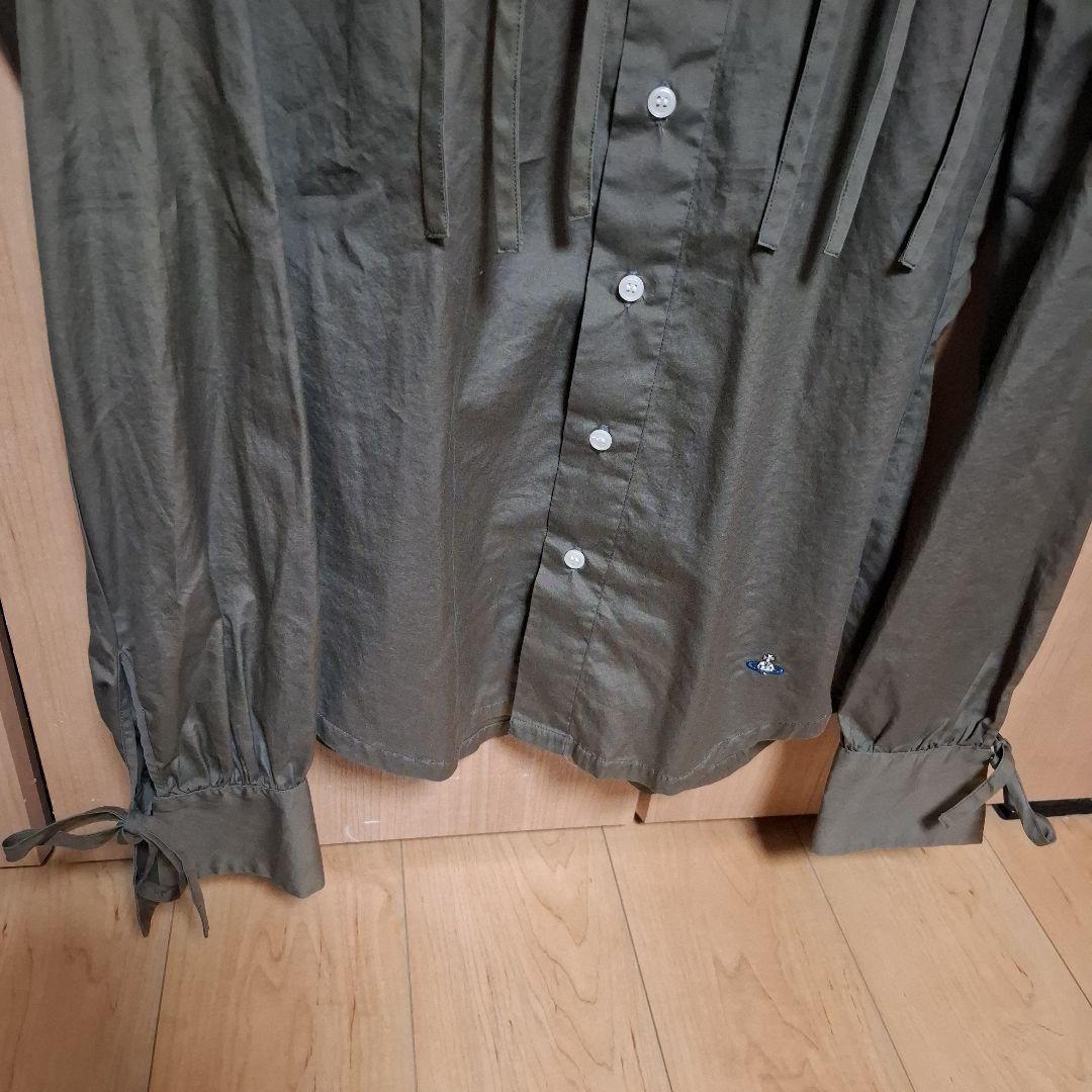 ヴィヴィアンウエストウッドマン　リボン　長袖シャツ　グリーン　44　フリルシャツ