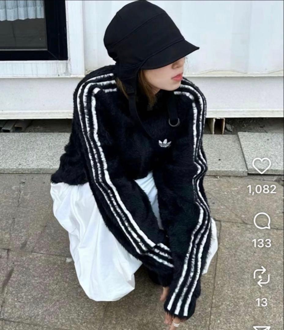 adidasフェイクモヘヤ クラシック トラックジャケット 黒　XL