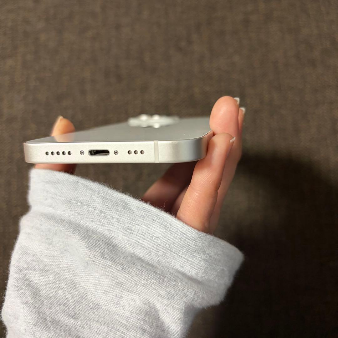 Apple iPhone14 256GB スターライト 本体