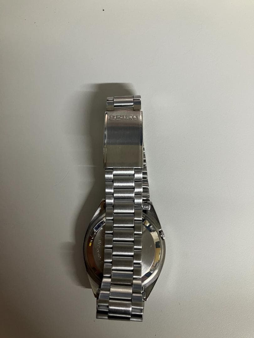 SEIKO 5 セイコー 自動巻き シルバー 時計　7009-3040
