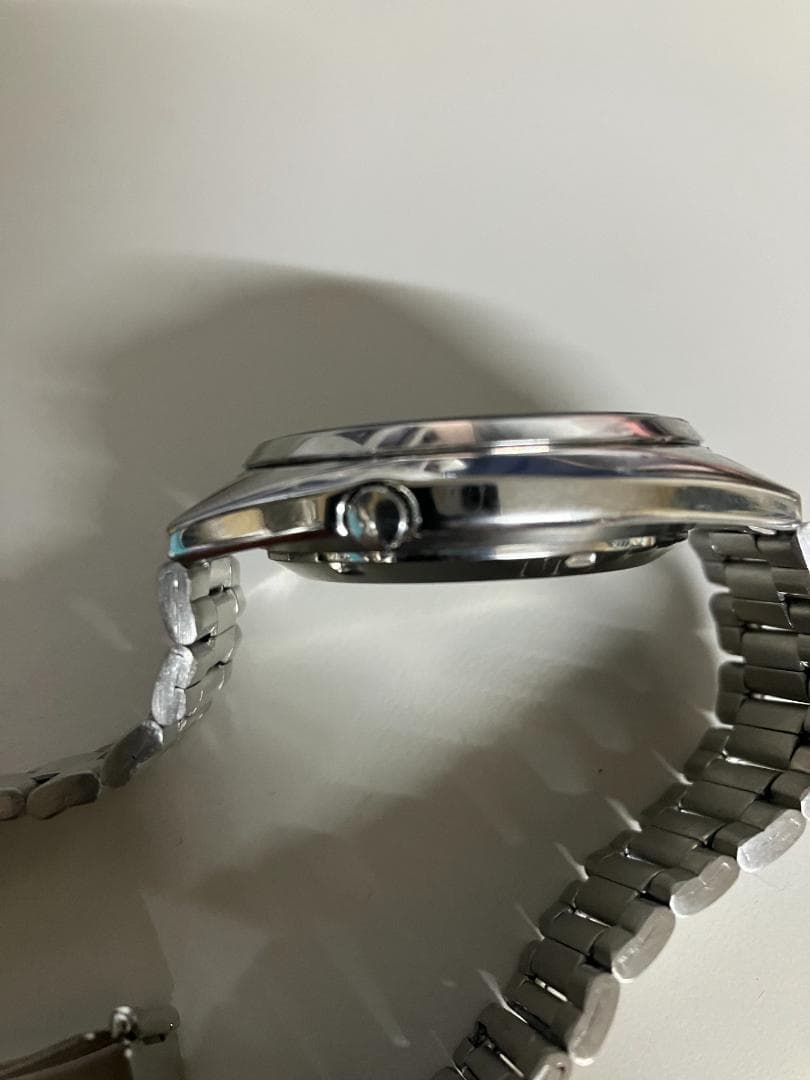 SEIKO 5 セイコー 自動巻き シルバー 時計　7009-3040