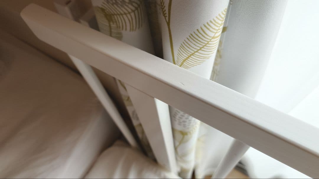 【けんたごん】ファルスカ ベッドサイドベッド03 ホワイト