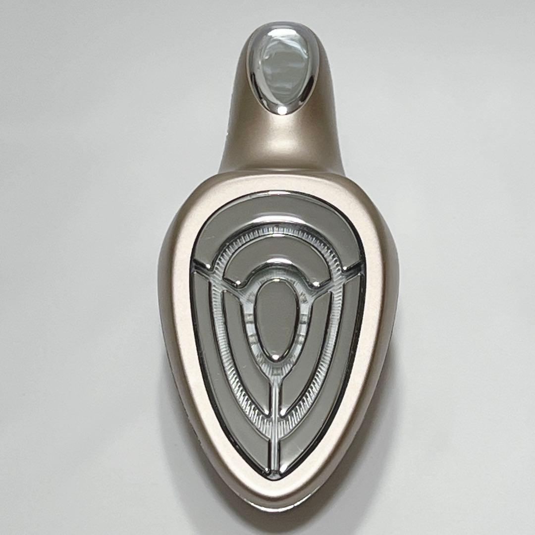 ME ラボン・エクラ ECL-01 IKKOプロデュース 美顔器