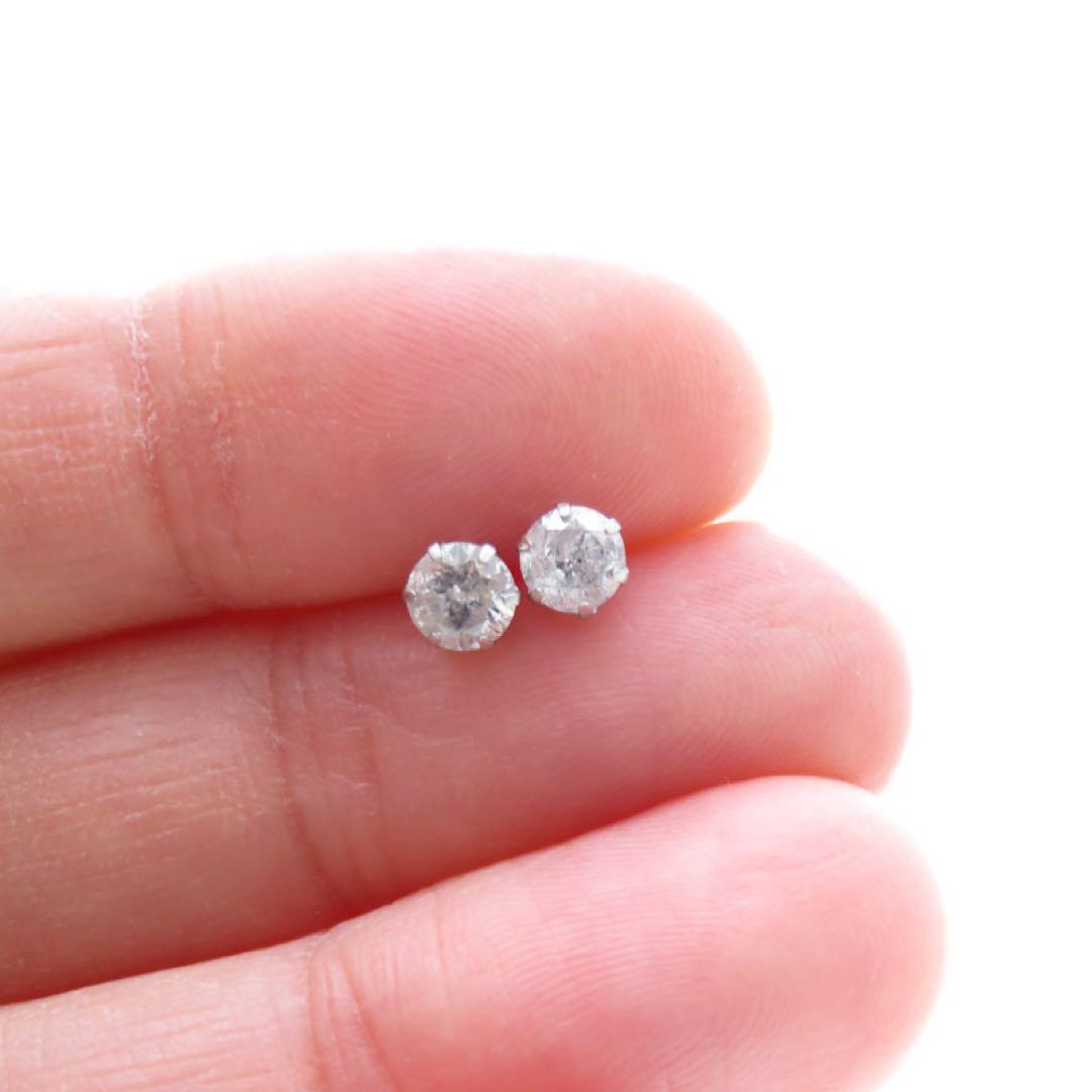 つ*ね様 Pt900 天然ダイヤモンド ピアス｜各0.3刻印｜計0.64ct相当