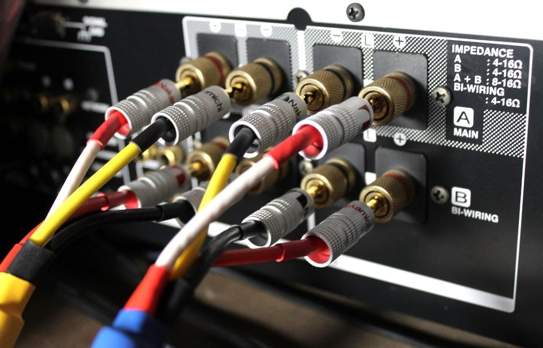 5500αゾノトーン ZONOTONE1.5m2本　4出力4入力用です。