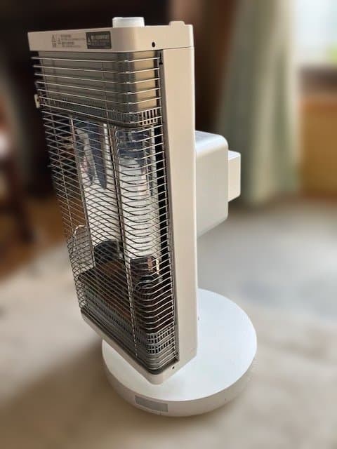 ダイキン　セラムヒート遠赤外線暖房機　ERFT11ZS-W