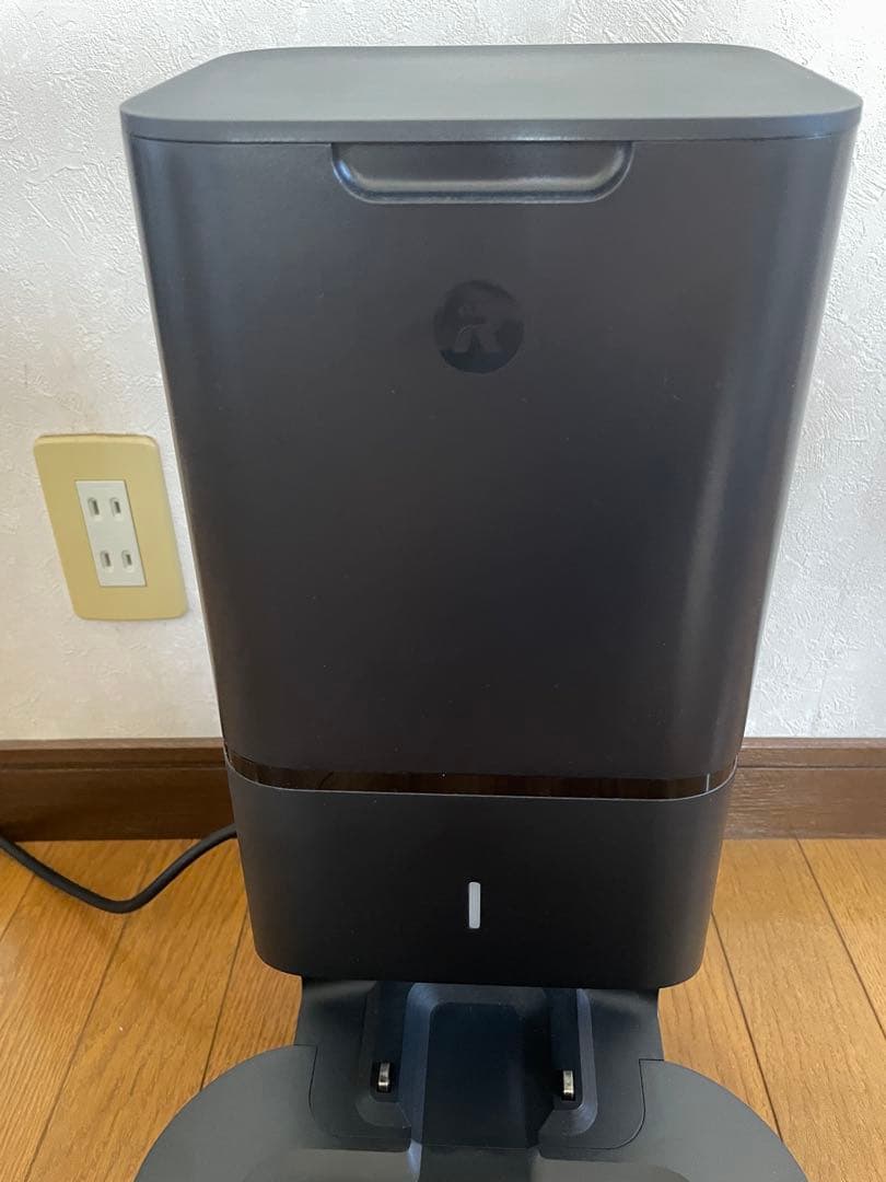 ルンバi3+ 本体 箱 説明書あり